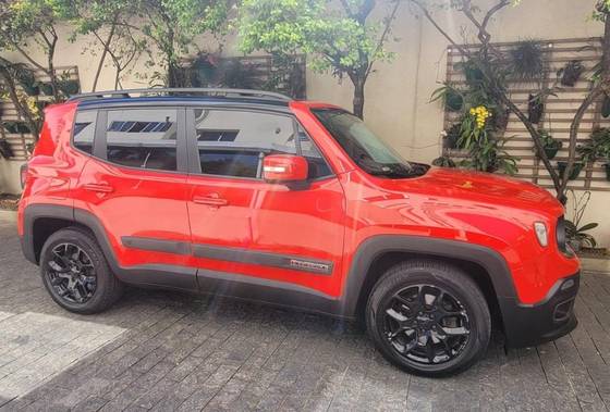 JEEP RENEGADE 1.8 16V FLEX LONGITUDE 4P AUTOMÁTICO